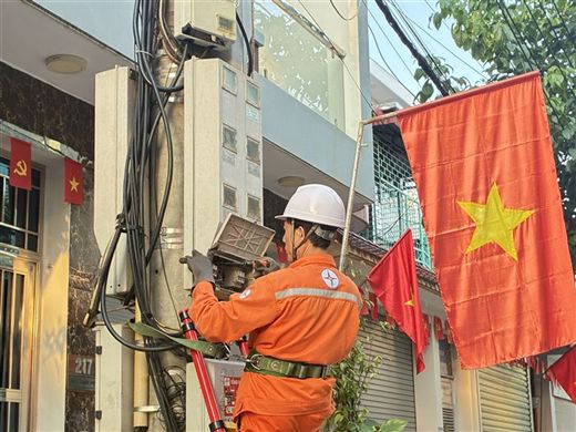 Công ty Điện lực Điện Biên tập trung cao độ, bảo đảm cấp điện an toàn, liên tục dịp Quốc khánh 2/9