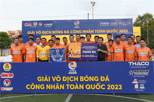 Công đoàn Điện lực Việt Nam đoạt giải Ba tại Giải bóng đá công nhân toàn quốc, vòng loại khu vực 3 
