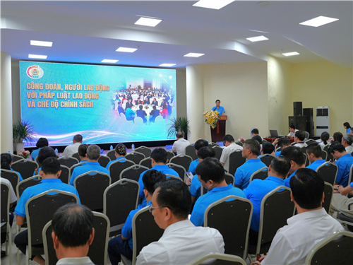 Công đoàn EVNNPC nâng cao năng lực cán bộ Công đoàn, đáp ứng yêu cầu trong tình hình mới