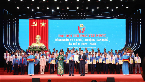 EVN có 1 tập thể và 5 cá nhân điển hình tiên tiến xuất sắc tham dự Đại hội Thi đua yêu nước toàn quốc lần thứ XI