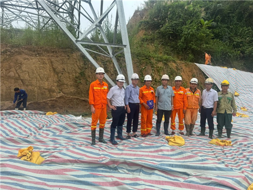 Công ty Truyền tải điện 2: Chủ động triển khai công tác phòng chống bão số 13