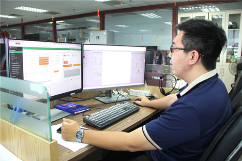 “Mr. Debugger” - Chuyên gia sửa lỗi của Công ty Viễn thông điện lực và Công nghệ thông tin.