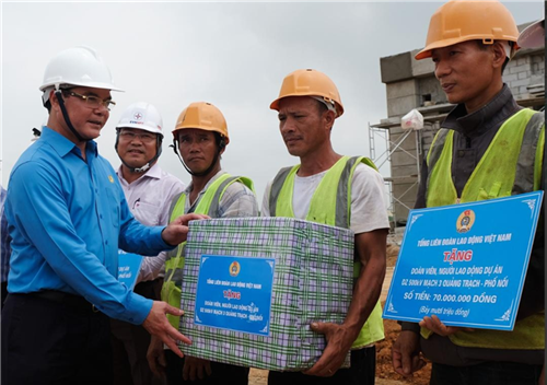 Công đoàn Điện lực Việt Nam: Thắp sáng tinh thần thi đua trên những công trình kỷ lục