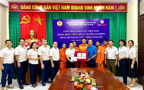 Nối dài yêu thương – Công đoàn Điện lực Việt Nam sát cánh cùng người lao động 
