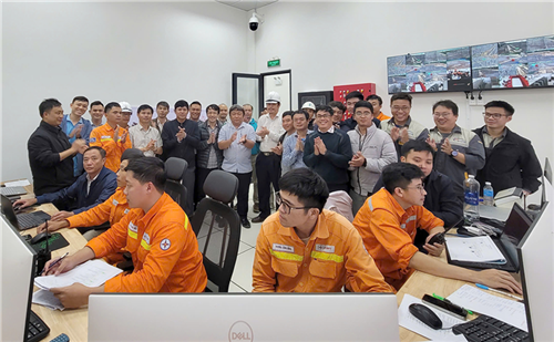 Đóng điện Dự án Trạm biến áp 500kV Quảng Trị và đường dây đấu nối chào mừng Đại hội Công đoàn Điện lực Việt Nam lần thứ VII