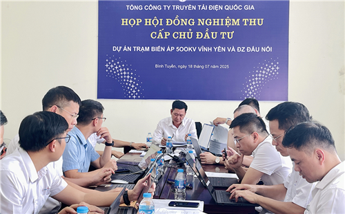 Dự án truyền tải được chọn gắn biển chào mừng Đại hội Đảng bộ EVN lần thứ IV sẵn sàng đóng điện