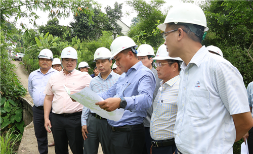 Đôn đốc tiến độ Dự án truyền tải được Tổng Liên đoàn lao động Việt Nam và EVN phát động thi đua 