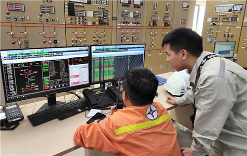 Hoàn thành nâng cấp Hệ thống điều khiển bảo vệ Trạm biến áp 500kV Pleiku, thiết thực chào mừng 96 năm thành lập Công đoàn Việt Nam