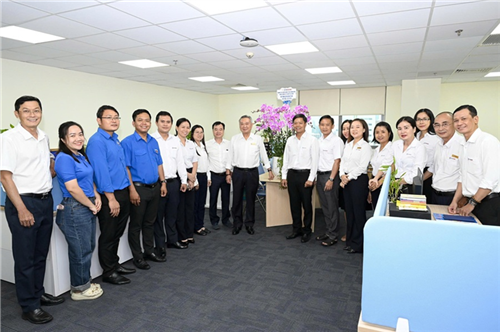 Bí thư Đảng ủy, Chủ tịch HĐTV Phạm Quốc Bảo chúc mừng Công đoàn EVNHCMC nhân Kỷ niệm 96 năm Ngày thành lập Công Đoàn Việt Nam