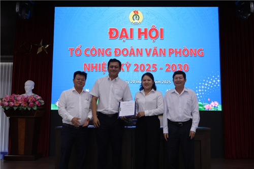 Đại hội các Tổ Công đoàn/Công đoàn bộ phận thuộc Công đoàn cơ sở Công ty Điện lực Vĩnh Long nhiệm kỳ 2025-2030