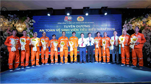 EVNHCMC gặp gỡ, lắng nghe và tuyên dương An toàn vệ sinh viên tiêu biểu năm 2026