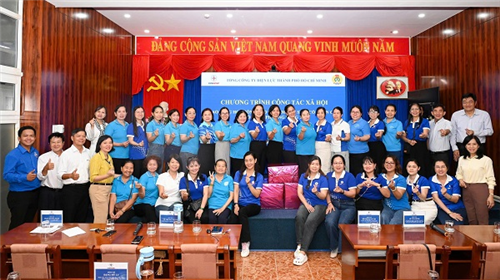 EVNHCMC lan tỏa yêu thương và truyền cảm hứng đổi mới trong công tác Nữ công