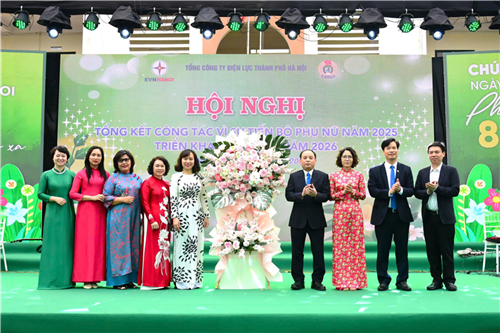 Phụ nữ EVNHANOI “bứt phá vươn xa” trong kỷ nguyên số