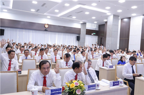 Công ty Điện lực Vĩnh Long hội nghị người lao động và đối thoại định kỳ năm 2026