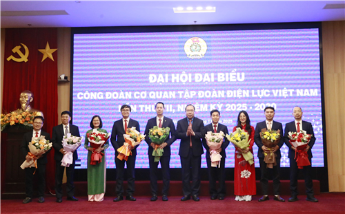 Ông Bùi Công Luận được Đại hội tín nhiệm bầu tái cử chức danh Chủ tịch Công đoàn Cơ quan EVN, nhiệm kỳ 2025-2030