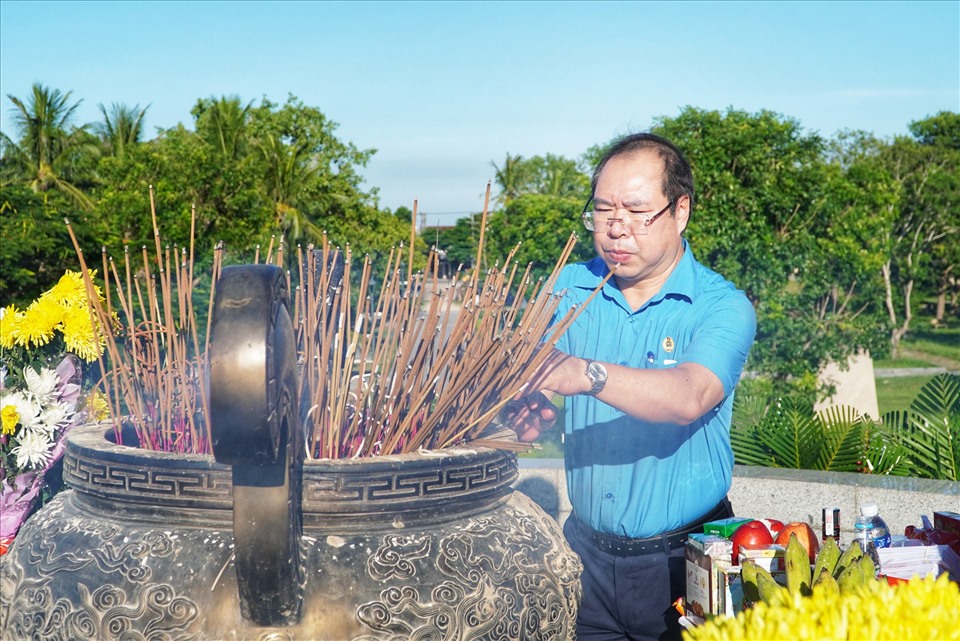 Công đoàn Điện lực Việt Nam: Khánh thành nhà tình nghĩa và tri ân các Anh hùng liệt sỹ tại tỉnh Quảng Trị 5