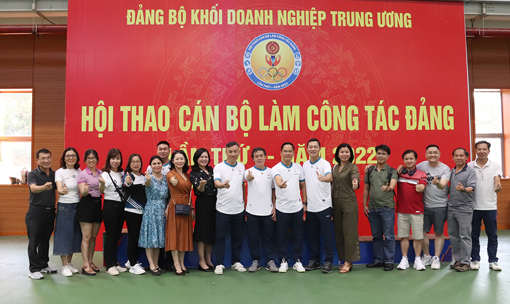 Đoàn vận động viên của Đảng ủy EVN giành 2 giải Ba Hội thao cán bộ làm công tác Đảng lần thứ I, năm 2022 Khối Doanh nghiệp Trung ương