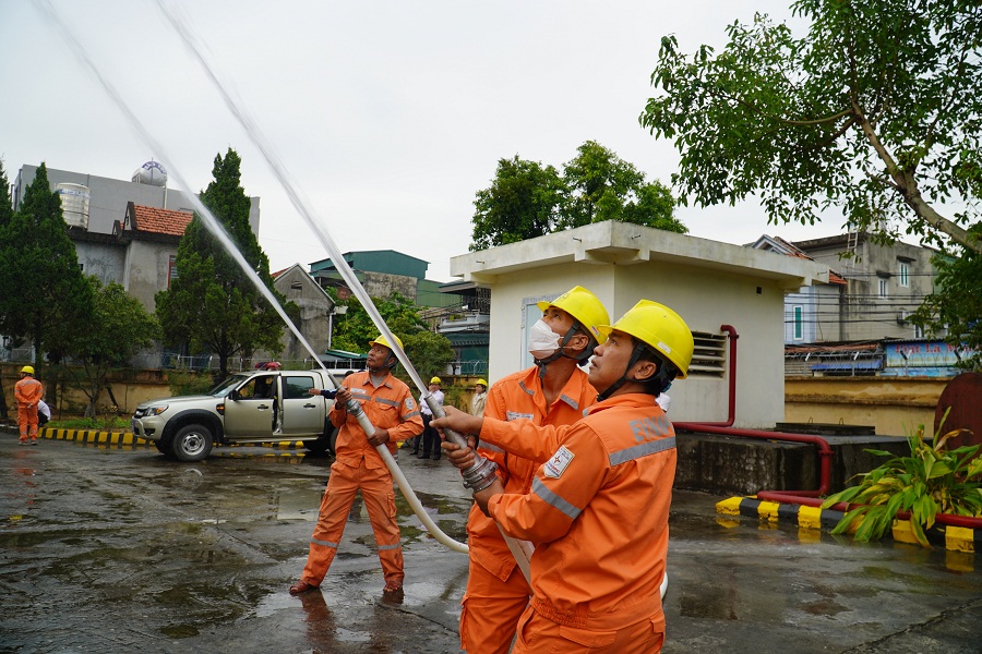 PC Quảng Ninh tổ chức  thực tập phương án PCCC&CNCH 2022 2