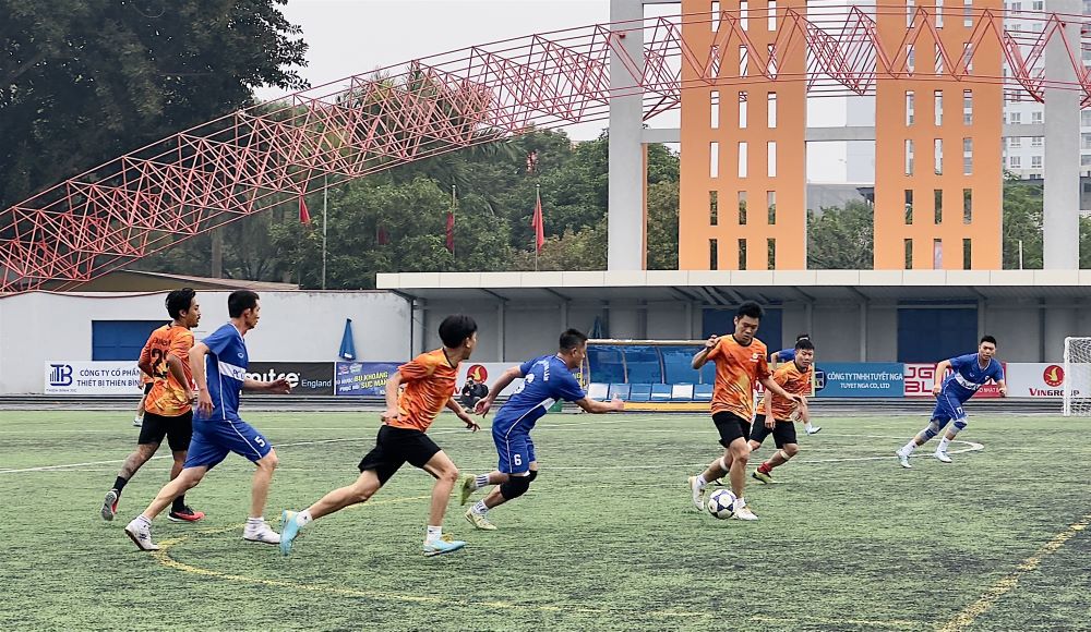 CHIẾN THẮNG ĐẦY THUYẾT PHỤC - ĐỘI BÓNG CÔNG TY ĐIỆN LỰC THẠCH THẤT VÔ ĐỊCH GIẢI BÓNG ĐÁ TRUYỀN THỐNG EVNHANOI 2023 14