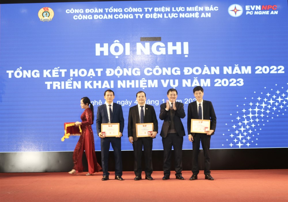 Công đoàn Công ty Điện lực Nghệ An đã thực hiện tốt chủ đề năm 2022:  Chăm lo việc làm, đời sống cho người lao động 1