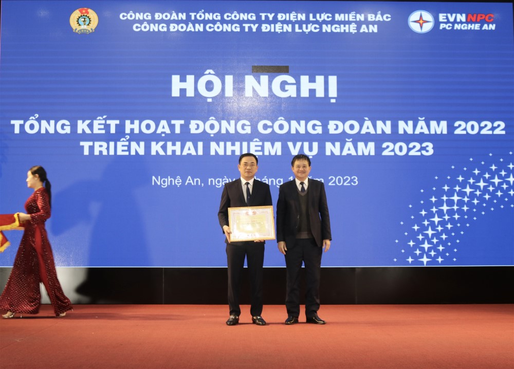 Công đoàn Công ty Điện lực Nghệ An đã thực hiện tốt chủ đề năm 2022:  Chăm lo việc làm, đời sống cho người lao động 4