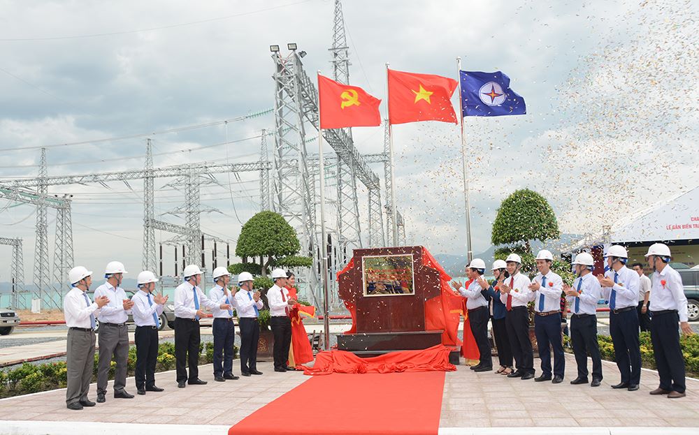 Công đoàn EVNNPT phát huy phong trào thi đua trên công trình trọng điểm cấp bách để đưa dự án về đích 1