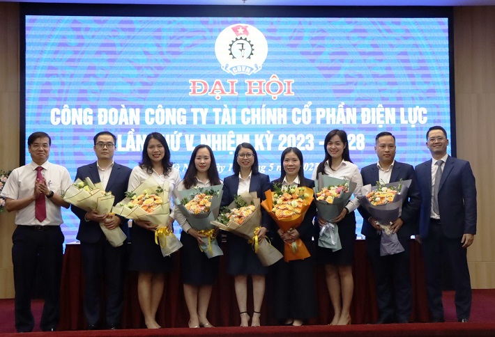 Công ty Tài chính Cổ phần Điện lực nâng cao vai trò tổ chức Công đoàn 6