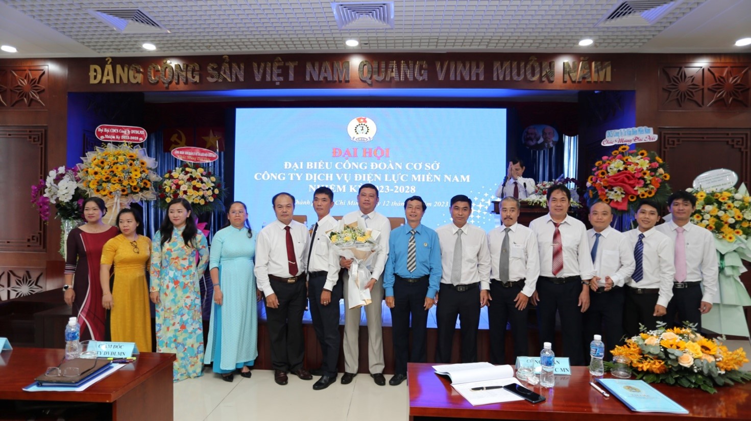 ĐẠI HỘI CÔNG ĐOÀN CƠ SỞ CÔNG TY DỊCH VỤ ĐIỆN LỰC MIỀN NAM NHIỆM KỲ 2023 – 2028 THÀNH CÔNG TỐT ĐẸP