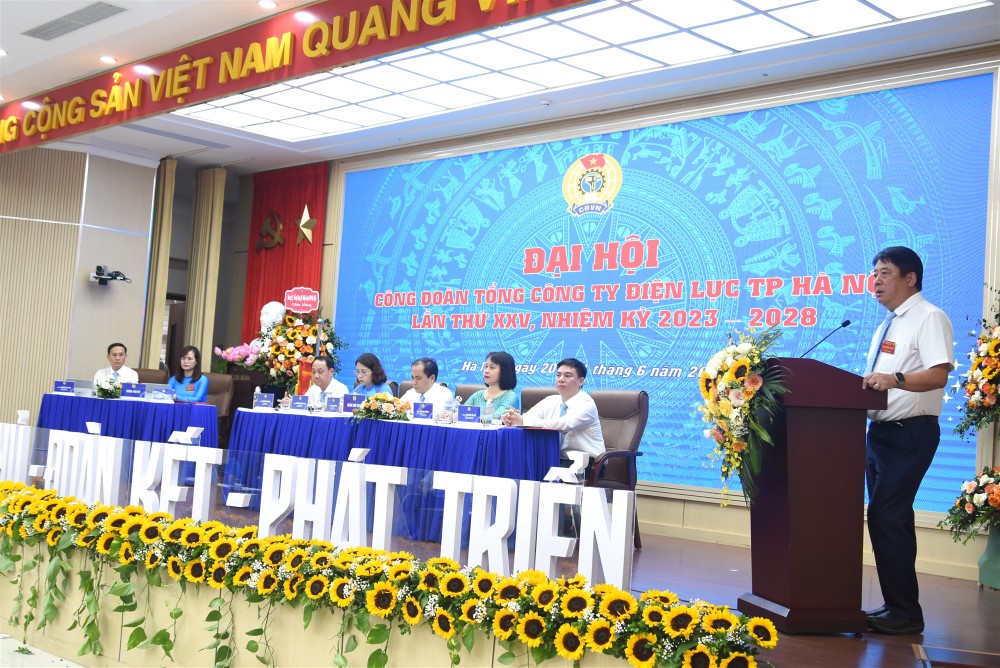 Đại hội Công đoàn Tổng công ty Điện lực TP Hà Nội (EVNHANOI) lần thứ XXV, nhiệm kỳ 2023-2028 với phương châm “Đổi mới - Dân chủ - Đoàn kết - Phát triển” đã thành công tốt đẹp. 2