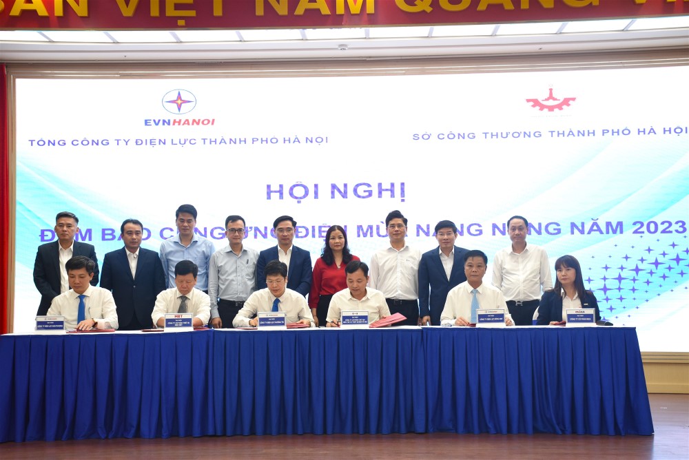 EVNHANOI tổ chức hội nghị “Đảm bảo cung ứng điện mùa nắng nóng 2023” 3