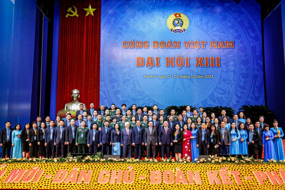 Khai mạc trọng thể Đại hội XIII Công đoàn Việt Nam 6