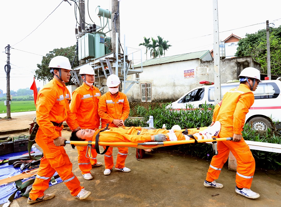 PC Phú Thọ: Chủ động, sẵn sàng ứng phó với các tình huống thiên tai 4