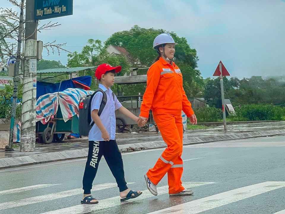 PC Quảng Ninh: Quan tâm tới người lao động từ công việc đến cung đường “trở về nhà an toàn sau mỗi ngày làm việc” 1