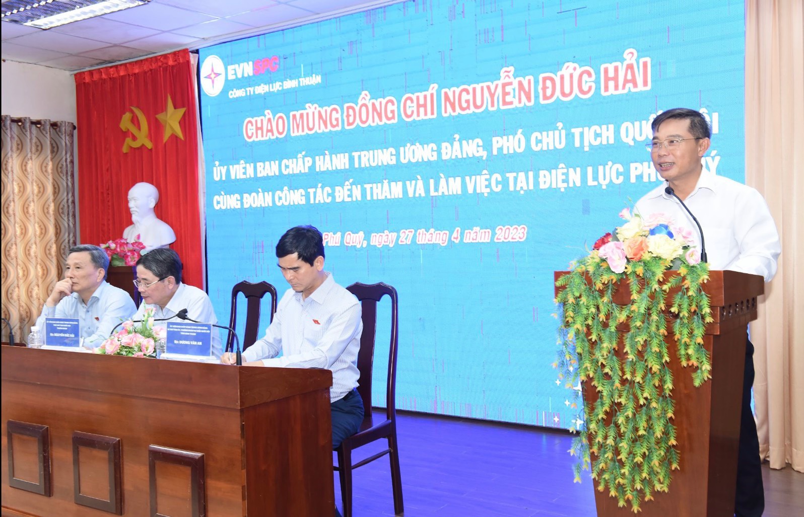 PHÓ CHỦ TỊCH QUỐC HỘI THĂM VÀ LÀM VIỆC TẠI ĐIỆN LỰC PHÚ QUÝ – CÔNG TY ĐIỆN LỰC BÌNH THUẬN