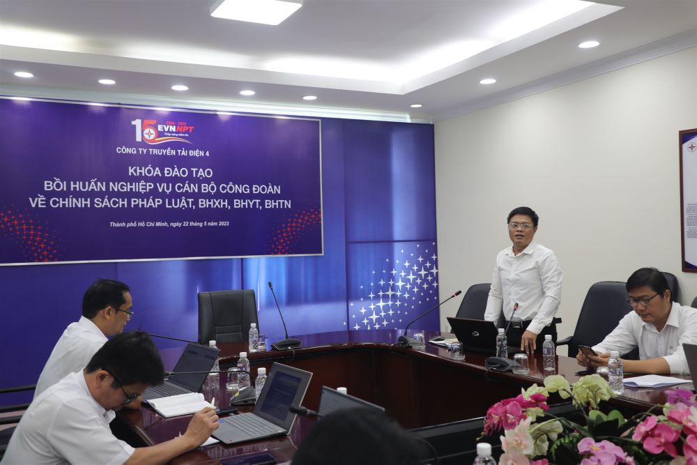 Tập huấn kiến thức pháp luật cho cán bộ công đoàn năm 2023 1