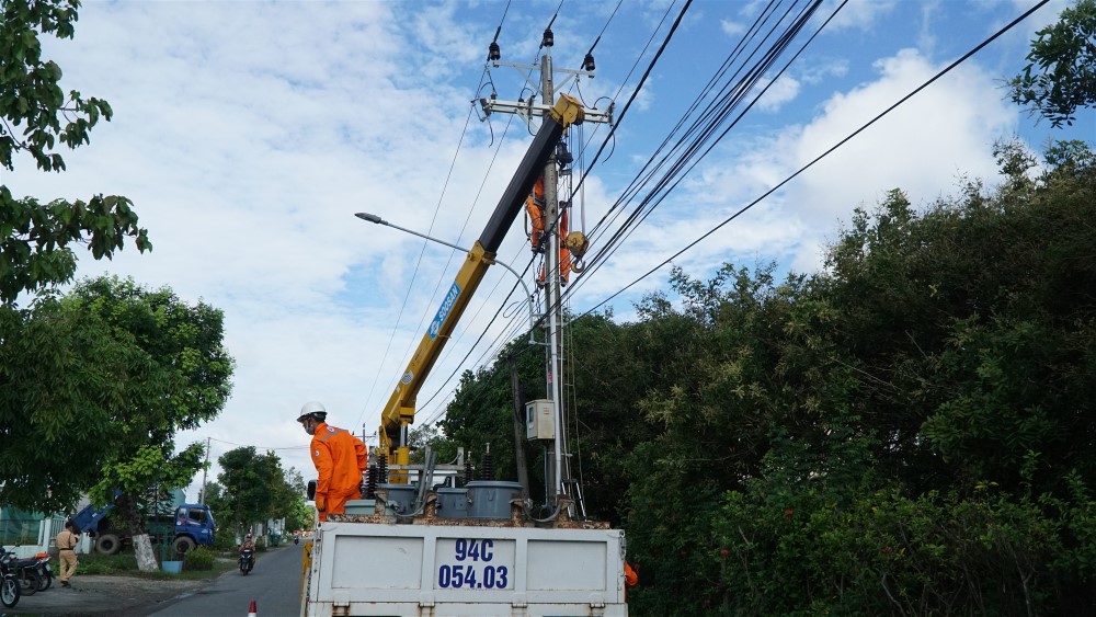 Tổng công ty Điện lực miền Nam diễn tập phòng chống thiên tai trước mùa mưa bão  3