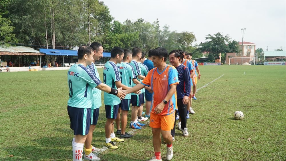 Chia sẻ của thanh niên với thanh niên trong “Tháng công nhân” 1