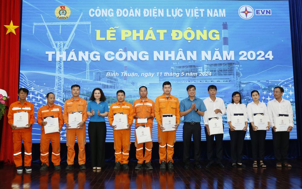 Công đoàn Điện lực Việt Nam: Phát động Tháng Công nhân năm 2024 và giải chạy bộ Online. 10