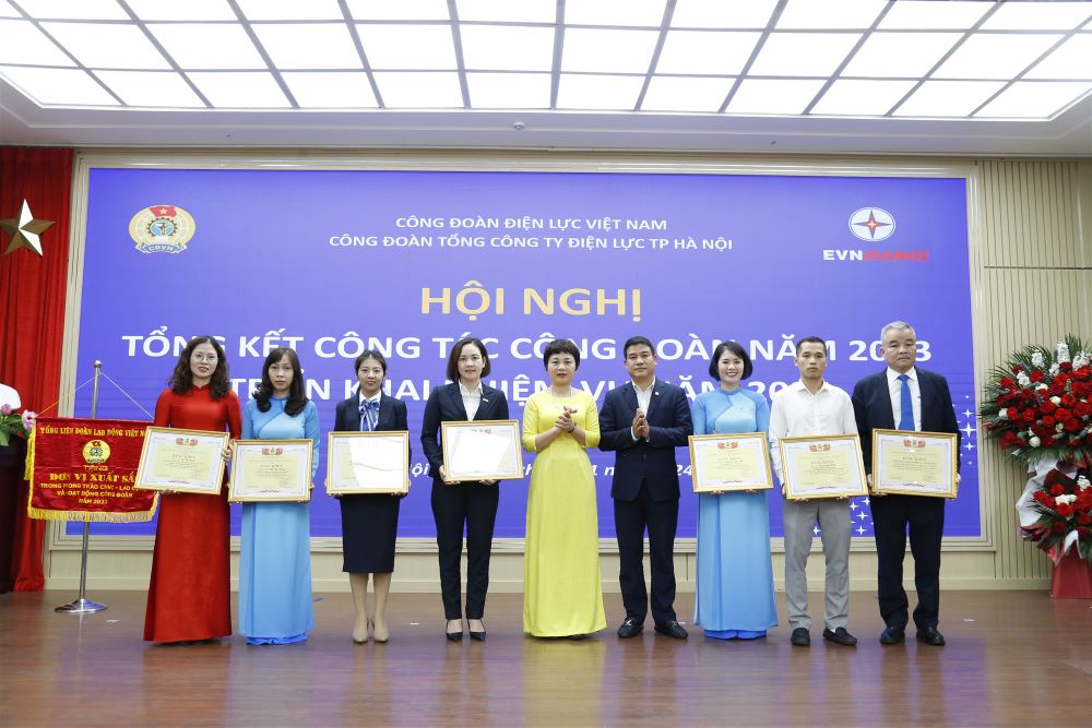 Công đoàn EVNHANOI hoàn thành xuất sắc các chỉ tiêu kế hoạch năm 2023. 6