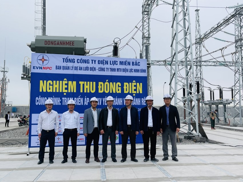 Công ty Điện lực Ninh Bình nỗ lực đảm bảo cung cấp điện an toàn và ổn định  dịp Tết Nguyên Đán Giáp Thìn năm 2024 1