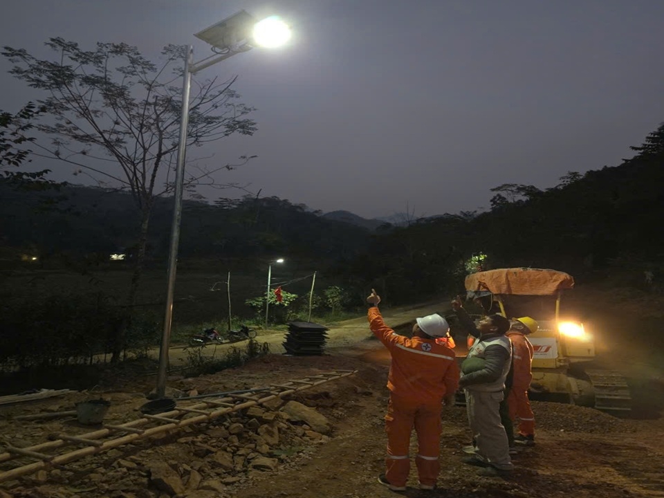 Điện lực Bảo Yên (Công ty Điện lực Lào Cai) thắp sáng niềm tin khu tái định cư Làng Nủ 2