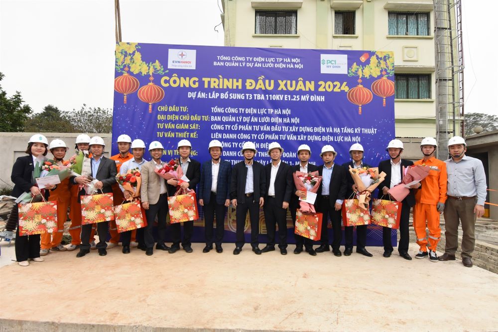 EVNHANOI động viên và kiểm tra tiến độ thi công các công trình đầu tư xây dựng đầu Xuân 2024 3