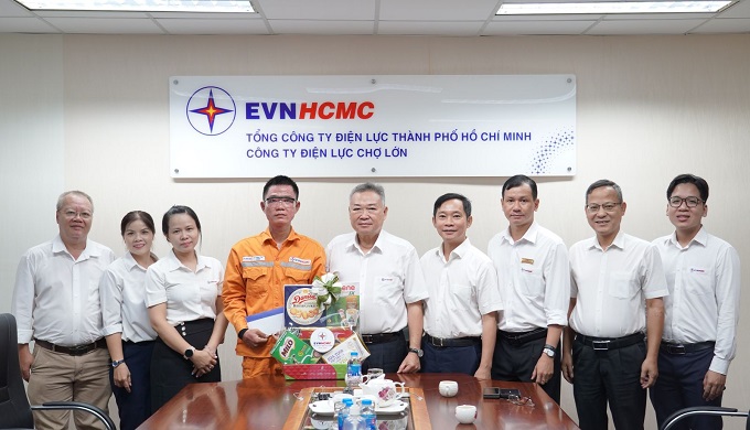 EVNHCMC tổ chức nhiều hoạt động thiết thực hướng về Ngày Thương binh – Liệt sĩ 27/7 1