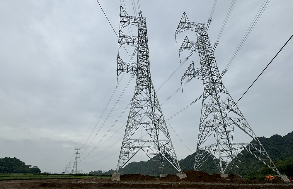 Hoàn thành gói thầu kéo dây đầu tiên Dự án đường dây 500kV mạch 3 1