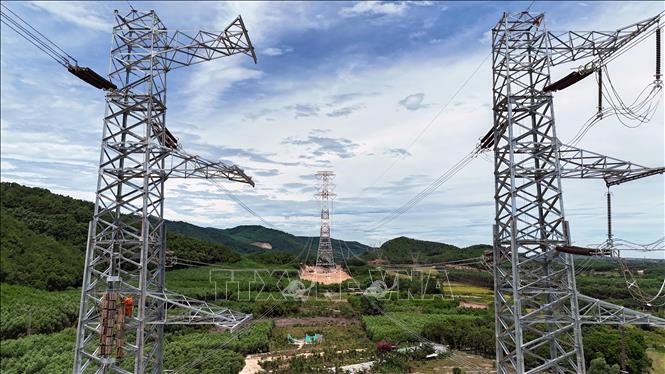 Kỳ tích Đường dây 500kV mạch 3