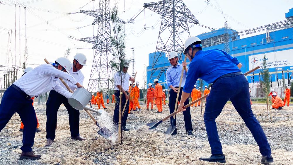 Nhà máy Nhiệt điện Vĩnh Tân 4: Tổ chức Lễ phát động hưởng ứng Phong trào 