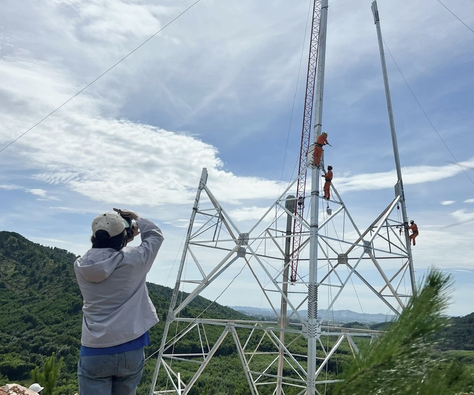 Nữ “nhà báo” trên công trường 500kV mạch 3 1