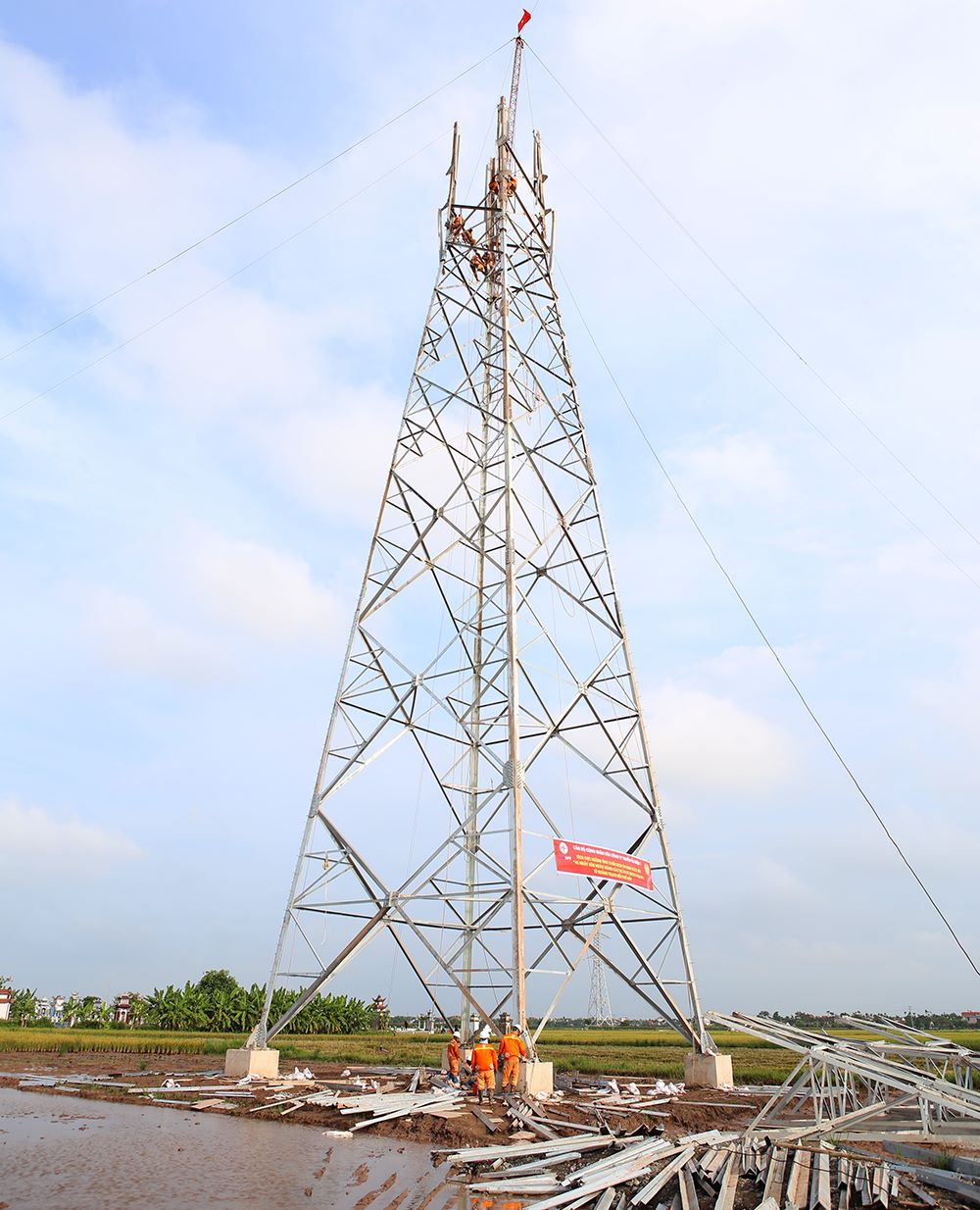 Phó Chủ tịch Tổng LĐLĐ Việt Nam: Chung sức, đồng lòng đưa Dự án đường dây 500kV mạch 3 về đích 4