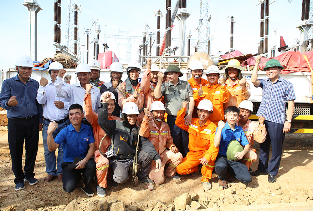 Thành công Dự án đường dây 500kV mạch 3: Nhiều bài học kinh nghiệm quý được rút ra