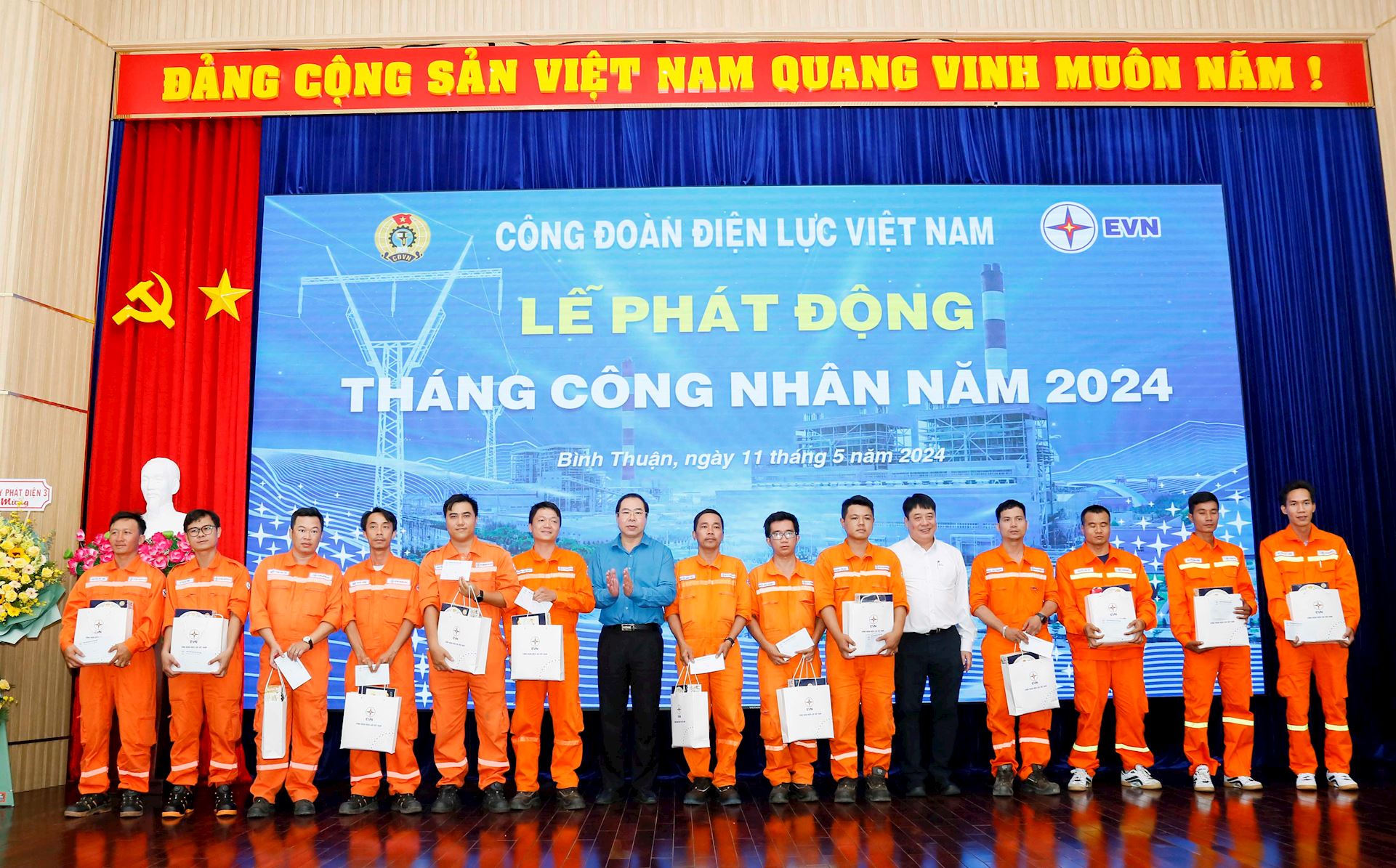 10 sự kiện tiêu biểu của Công đoàn Điện lực Việt Nam năm 2024 6